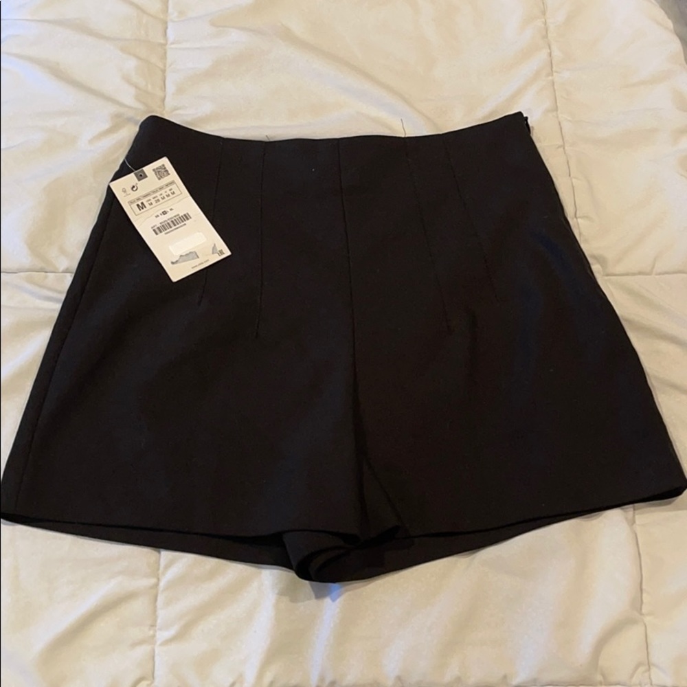 Zara Black Shorts - M